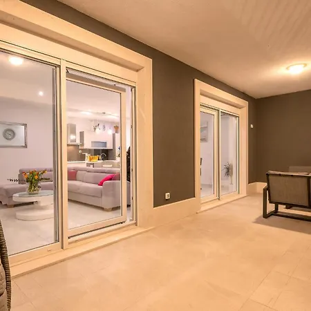 Stunning In בית נופש